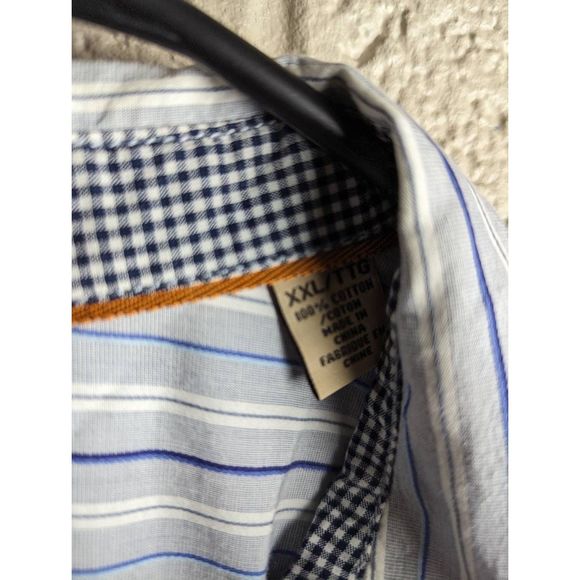 3/$18 Tommy Bahama Button Shirt - Picture 4 of 5